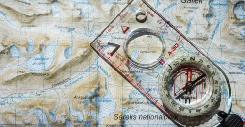 What to Know About Tracking Devices for Commercial Businesses